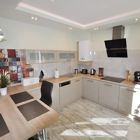 Apartament Lena Iv